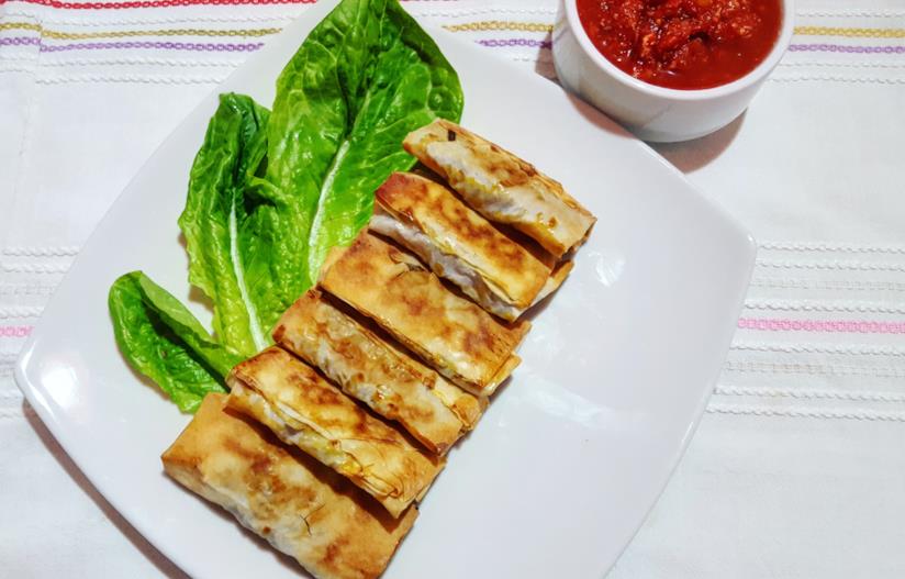 Involtini pasta fillo Piatto di fagottini ripieni