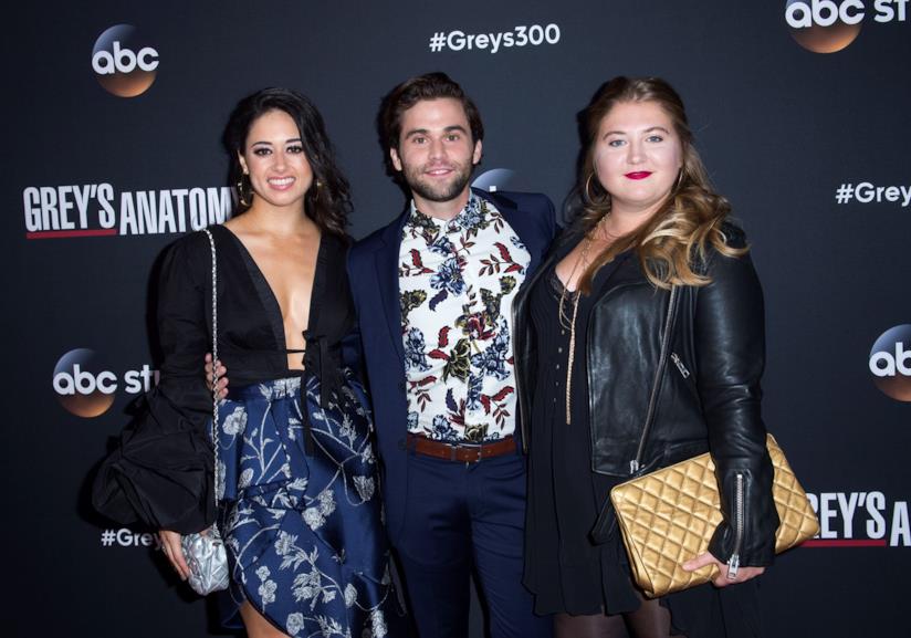 Jake Borelli, Jaicy Elliot e Sophia Taylor Ali i tre specializzandi di Grey's Anatomy