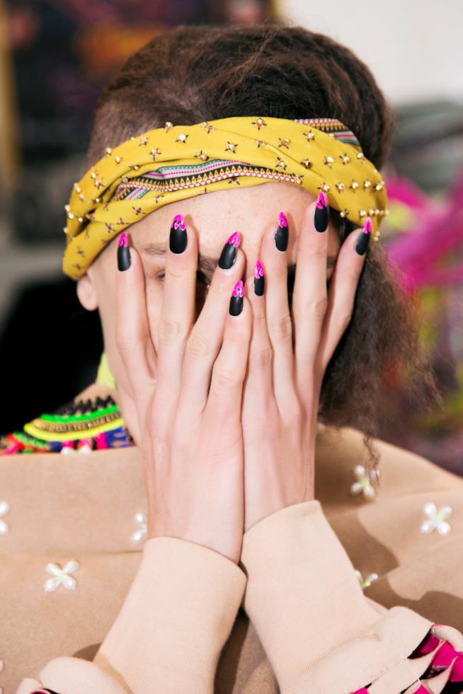 Unghie Gel Nere 2019 Idee Per La Nail Art