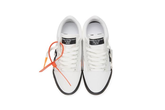 Off-White ™ Off-White ™