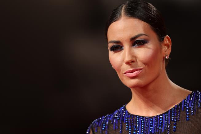 Elisabetta Gregoraci infiamma il web con un nuovo scatto hot Elisabetta Gregoraci