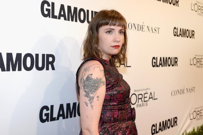 Lena Dunham scrive su Instagram di essere più felice con qualche chilo in più Lena Dunham
