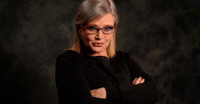 Carrie Fisher L'attrice Carrie Fisher a braccia conserte