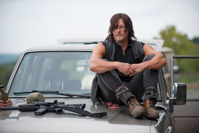 The Walking Dead 9: Daryl troverà l'amore nella nona stagione? Norman Reedus in una scena di The Walking Dead