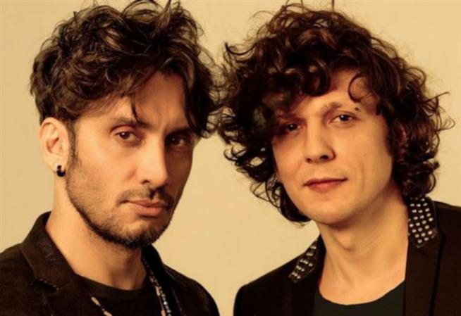 Ermal Meta e Fabrizio Moro sospesi da Sanremo 2018 Fabrizio Moro ed Ermal Meta in una immagine promozionale