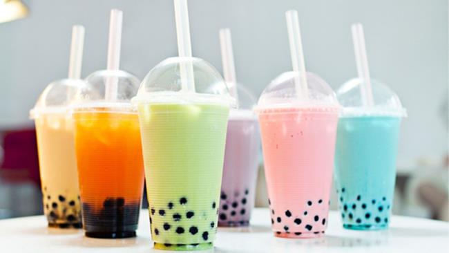Bubble Tea: il tè taiwanese con le perle di tapioca e il latte Bubble Tea