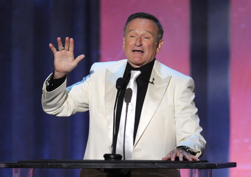 I fan di Robin Williams creano immagini fanart con lui nei panni del Genio di Aladdin Robin Williams