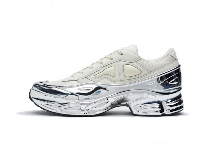 Adidas Ozweego by Raf Simons Adidas Ozweego by Raf Simons crema