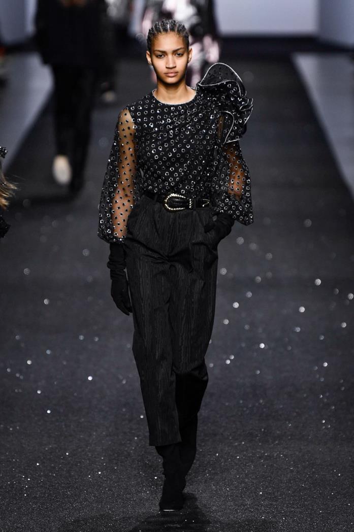 Sfilata Alberta Ferretti Un look della Sfilata Alberta Ferretti