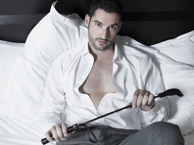 Tom Ellis, il protagonista di Lucifer Tom Ellis e Aimee Garcia in un duetto su Instagram