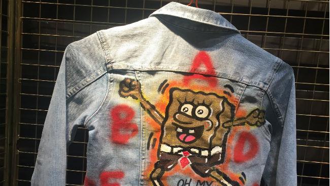 Giacca jeans SpongeBob Gold Giacca jeans SpongeBob Gold presentata a Pitti Bimbo 2017