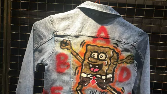 Giacca jeans SpongeBob Gold Giacca jeans SpongeBob Gold presentata a Pitti Bimbo 2017