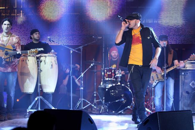 I Negrita con I ragazzi stanno bene a Sanremo 2019 Negrita