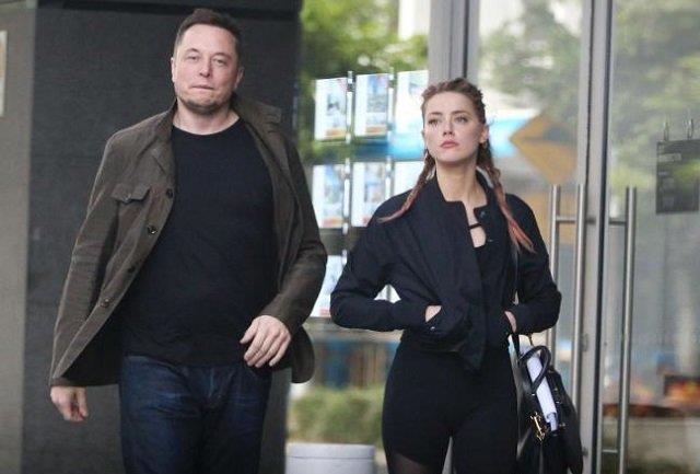 Amber Heard sta insieme a Sean Penn? Amber Heard e Elon Musk