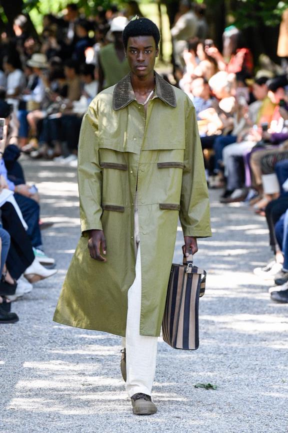 Guarda la sfilata Sfilata FENDI Collezione Uomo Primavera Estate 2020 Milano - _PLA0024