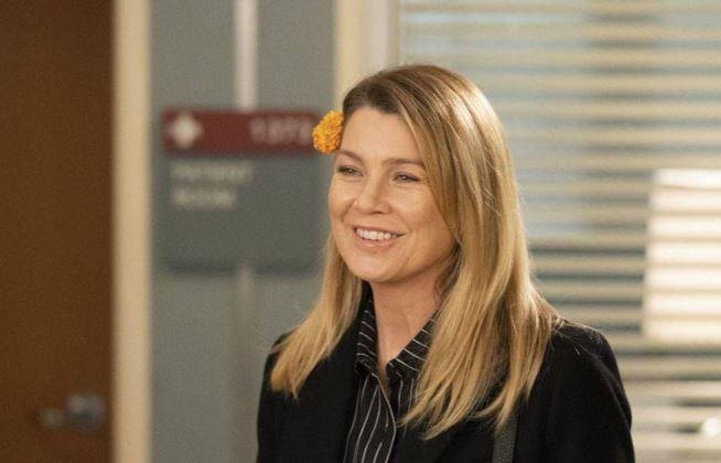 Meredith Grey interpretata da Ellen Pompeo sul set di Grey's Anatomy Meredith Grey sul set di Grey's Anatomy 15
