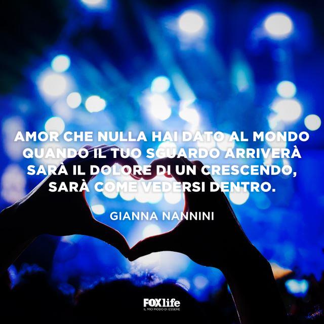 Frase Gianna Nannini Mani formano un cuore