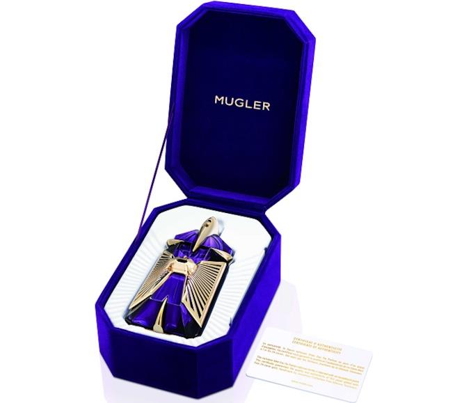 Alien Talisman Bijou, edizione limitata della fragranza di Thierry Mugler Edizione limitata placcata oro 24 K di Alien di Thierry Mugler