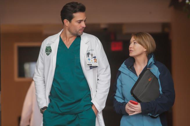 Primi nuovi flirt per Meredith Grey Meredith Grey e William Thorpe: che succederà a Grey's Anatomy?
