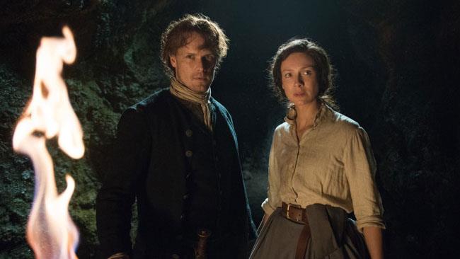 Claire e Jamie Claire e Jamie davanti alla grotta