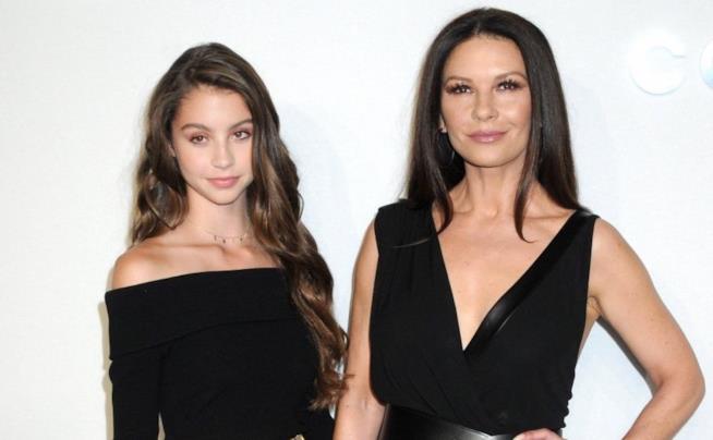 Catherine Zeta-Jones e Carys Zeta Douglas, tale madre tale figlia Catherine Zeta-Jones e Carys Zeta Douglas