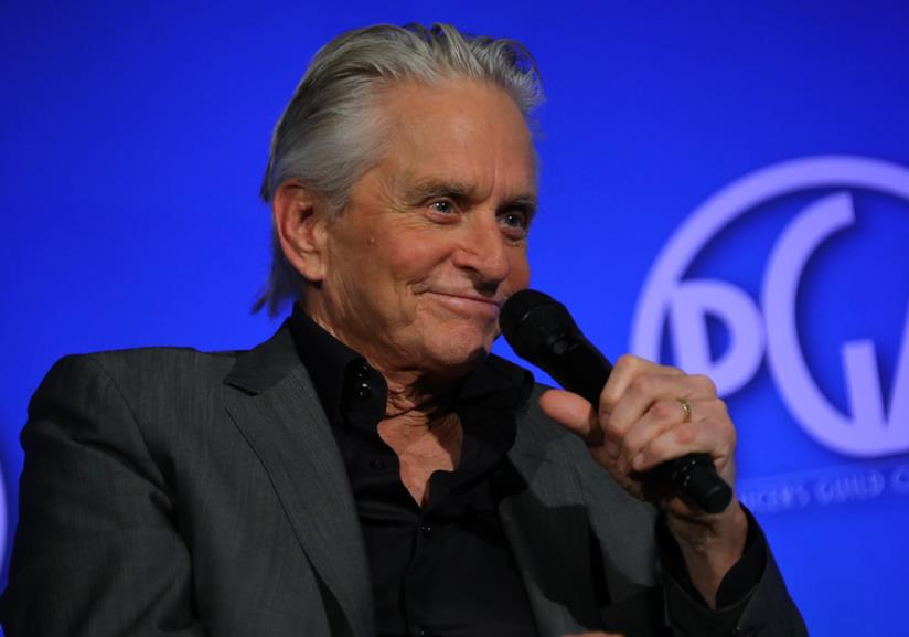 Michael Douglas vende a un prezzo stracciato la sua villa di Maiorca Michael Douglas