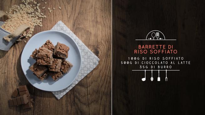 Barrette di riso soffiato ricoperte di cioccolato Barrette di riso soffiato