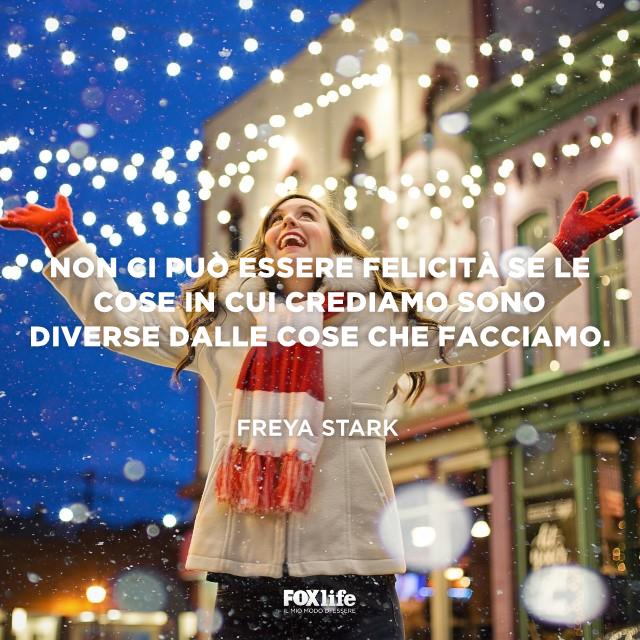 Citazione Stark Ragazza felice sotto la neve