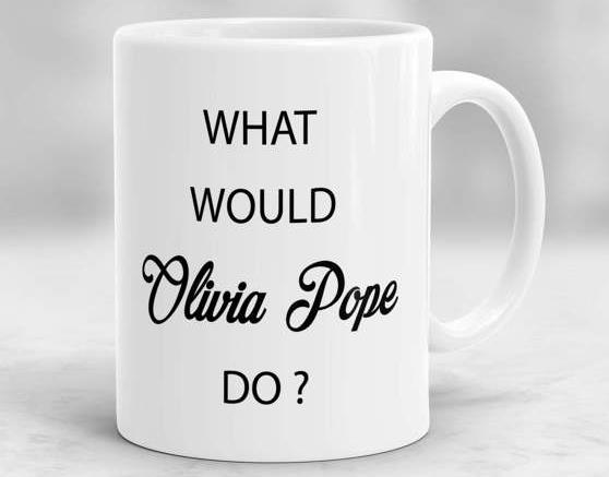 Tazza Olivia Pope La tazza con la scritta Cosa farebbe Olivia Pope?