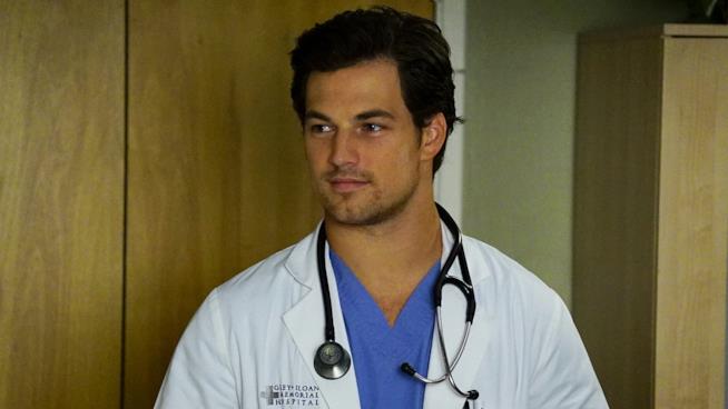 Giacomo Gianniotti ci assicura che Grey's Anatomy 14 punterà alla leggerezza L'attore Giacomo Gianniotti