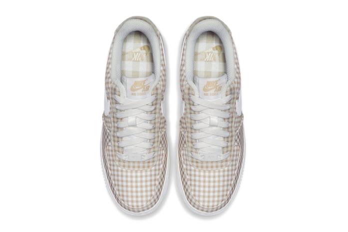 Nike Air Force 1 trama quadretti Nike Air Force 1 a quadretti bianchi e beige