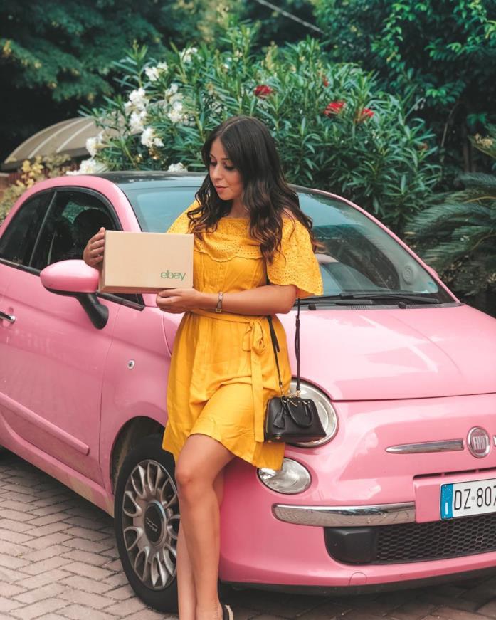 Ilaria Scalera Ilaria Scalera e la 500 rosa