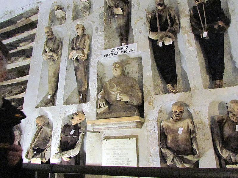 Catacombe dei Cappuccini a Palermo Catacombe dei Cappuccini a Palermo