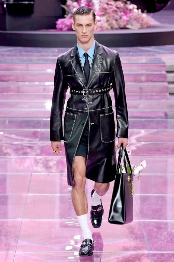 Guarda la sfilata Sfilata VERSACE Collezione Uomo Primavera Estate 2020 Milano - _DSC3332