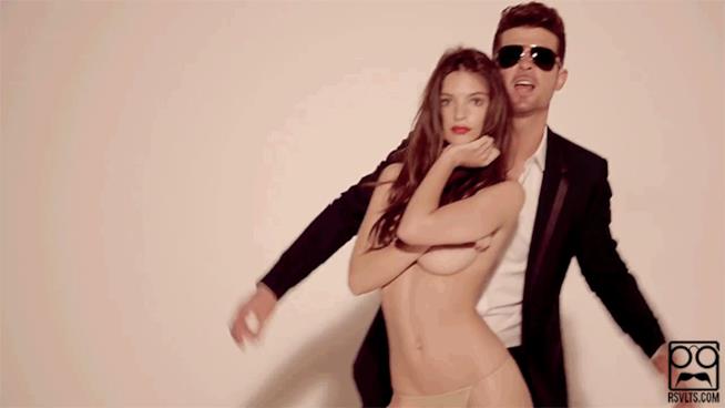 Emily Ratajkowski, tutto su di lei Emily Ratajkowski in Blurred Lines