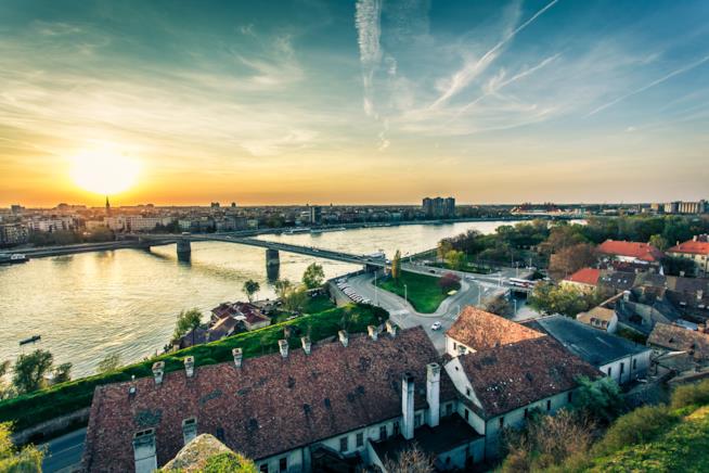 Suggestiva vista di Novi Sad Il fascino di Novi Sad