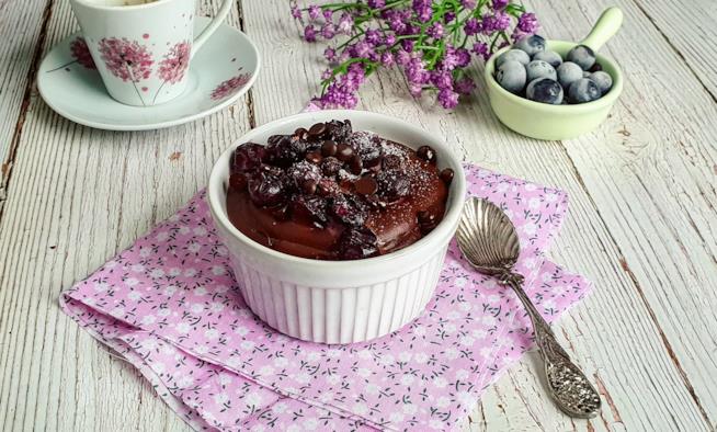 Pudding Ciotola con crema di cioccolato