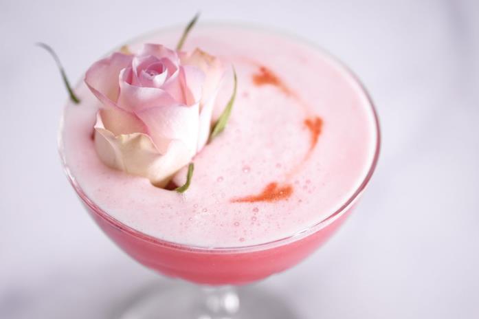 Cocktail English Rose Cocktail English Rose dall'alto