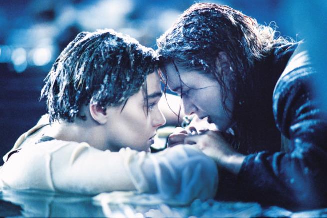 Billy Zane spiega perchè in Titanic Jack doveva morire Titanic, Jack e Rose sul relitto