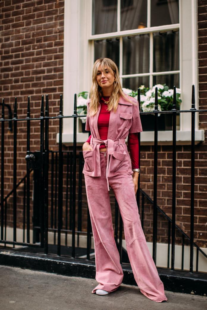 Top rosso con completo rosa Top rosso con completo rosa morbido