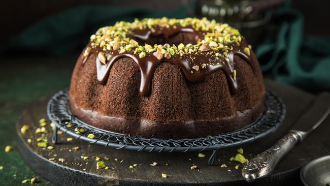 Ciambella con pistacchi Ciambella con pistacchi e cioccolato