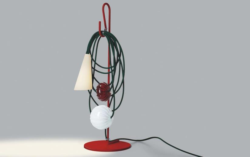 Da Euroluce 2017 arrivano tante idee di design super colorate in fatto di illuminazione Lampada da tavolo Filo di Foscarini, presentata all'edizione 2017 di Euroluce