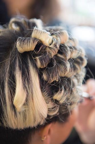 Mèches bionde Mèches bionde su capelli scuri