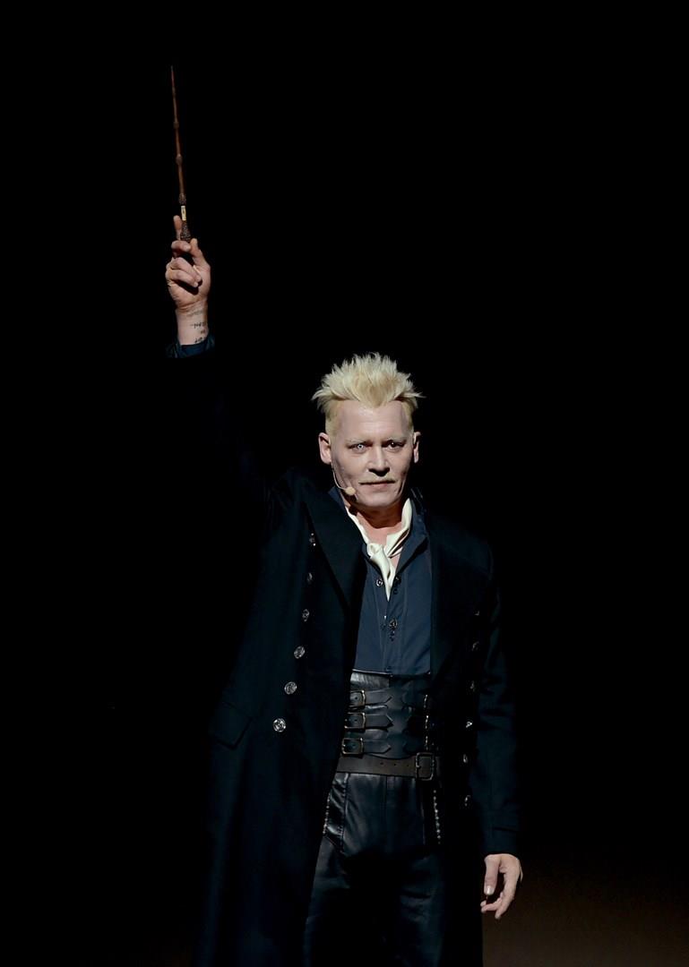 Johnny Depp al San Diego Comic-Con 2018 Johnny Depp nei panni di Grindelwald