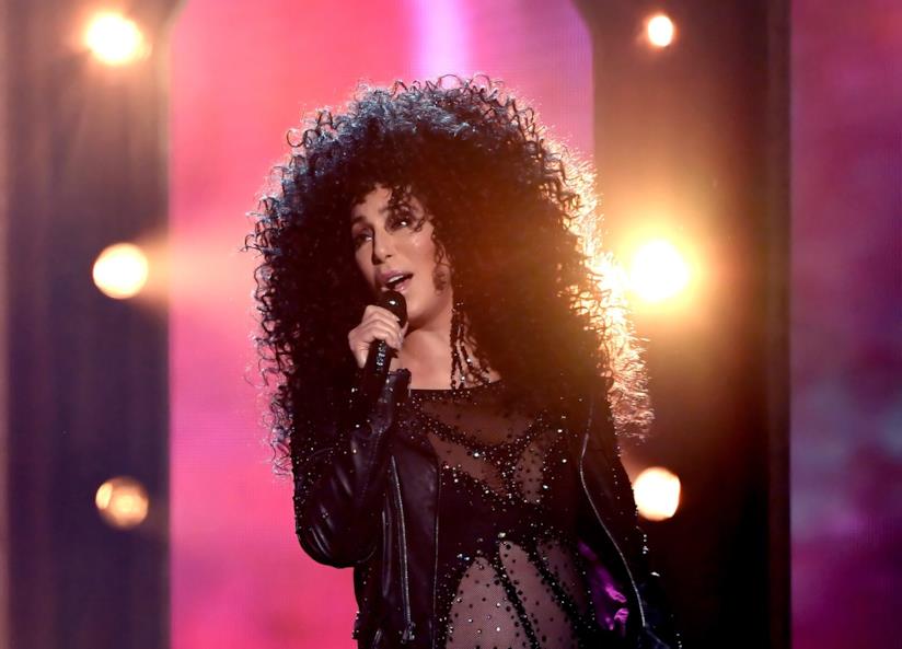 Cher durante un'esibizione nel 2017 La cantante Cher