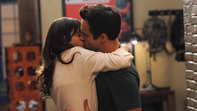 I migliori episodi di San Valentino delle serie TV Nick e Jess si baciano con dolcezza
