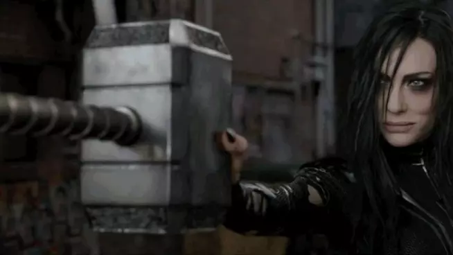 Thor: Kevin Feige non esclude il film su una Dea del Tuono Thor: Kevin Feige non esclude il film su una Dea del Tuono