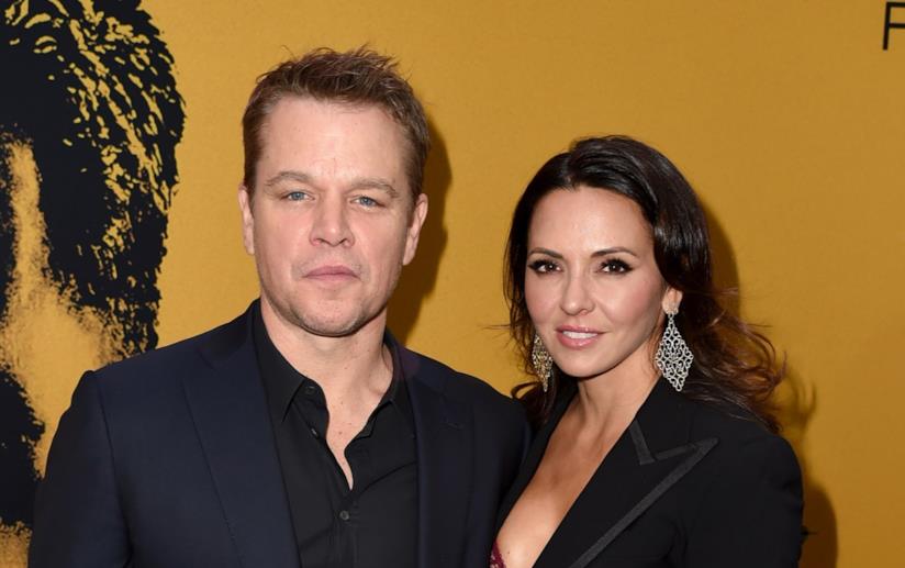 Matt Damon la famiglia in vacanza in Italia Matt Damon e Luciana Barroso in primo piano