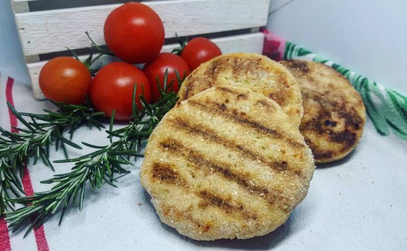 Focaccine in padella Piccole pizzette