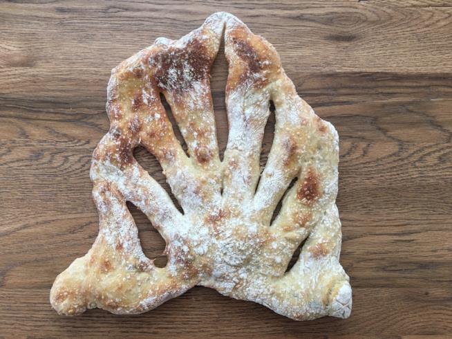 Fougasse provenzale con lievito madre Fougasse provenzale con lievito madre
